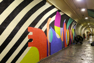 Illustration for article titled This Subway Tunnel Looks Like A Portal To A Psychedelic Fantasy World
